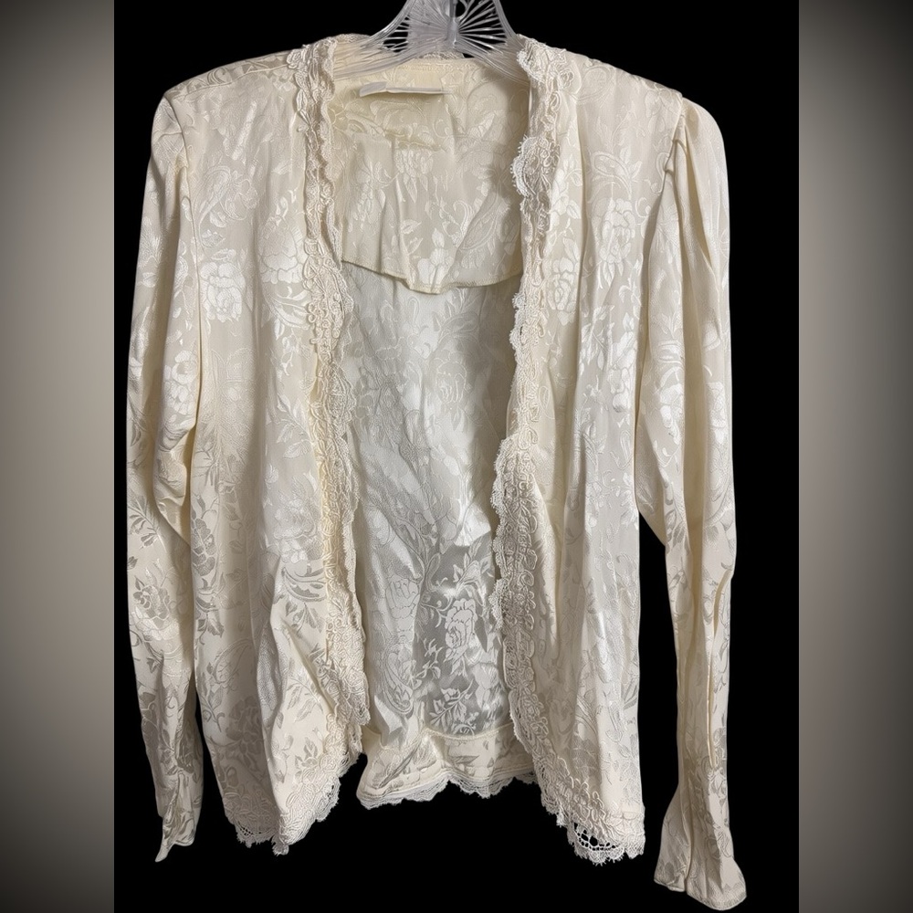 Lace Bridal Jacket